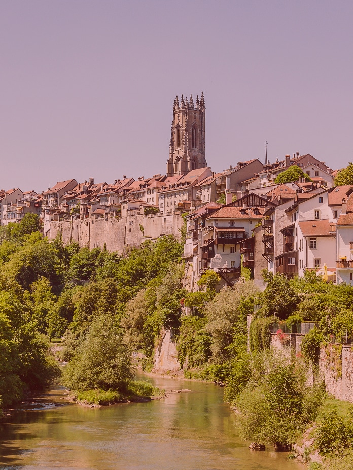 Contact Fribourg